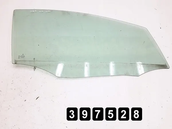 Mercedes dörrglas OEM e143r001582 - Begagnad image 2