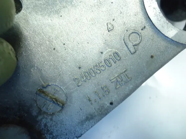 Vattenpump och termostat OPEL ZAFIRA B 2.0CDTI image 3