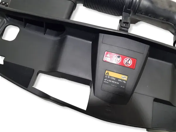 Ilmanottoletkun kansi OEM A2125000255SSS Etu image 4