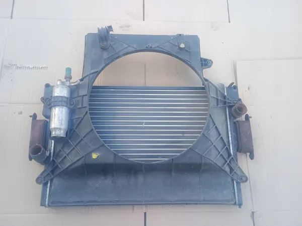 Radiador de agua Iveco Daily 2.3 2.8 3.0 Diesel 2002-2006 image 5