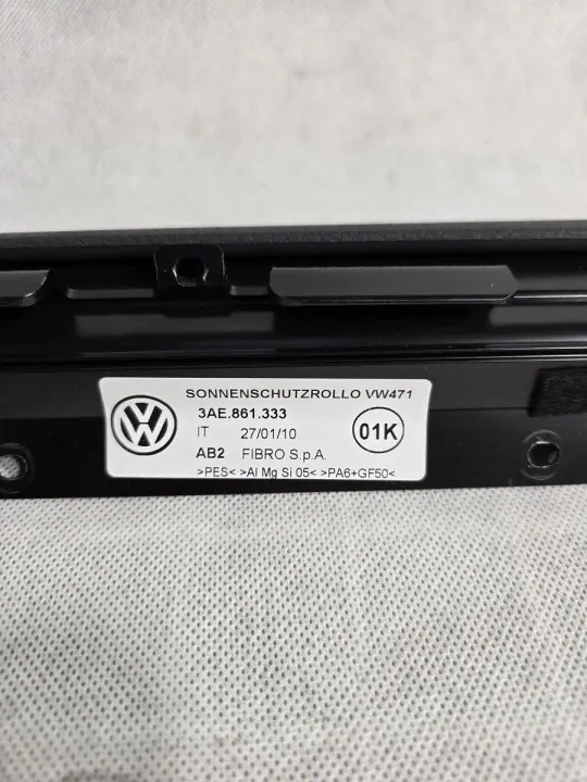 VW Passat B7 Zonnescherm OEM 3AE861333 Linker Achterdeur image 3
