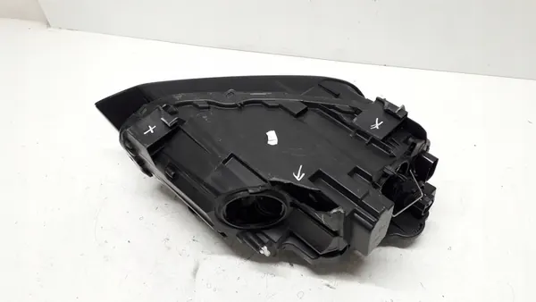 AUDI Q2 16- Faro Izquierdo - Usado - 81A941003 image 8