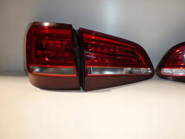 Luz trasera izquierda + derecha VW Sharan II Lift 7N0945208 image 5