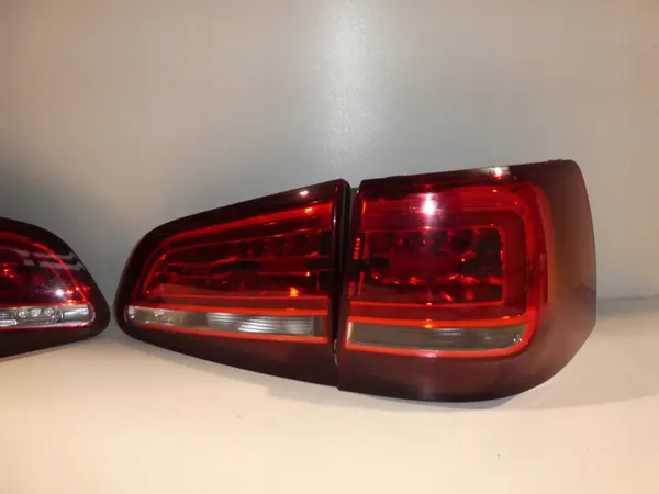 Luz trasera izquierda + derecha VW Sharan II Lift 7N0945208 image 6