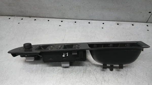 Linker Schalter VW Passat B6 2.0TDI 05-10 Limousine 3C1867171B image 4