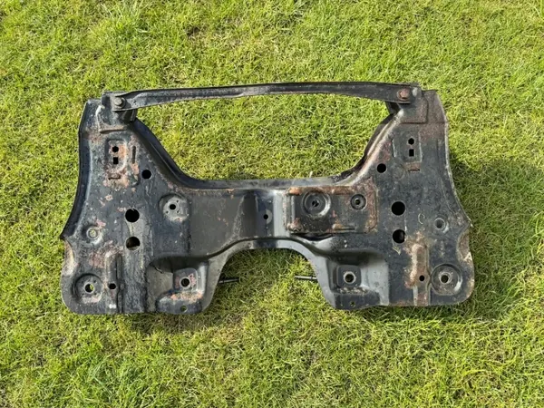 OEM framhjulsupphängningsträ för Alfa Romeo Mito 08- image 6
