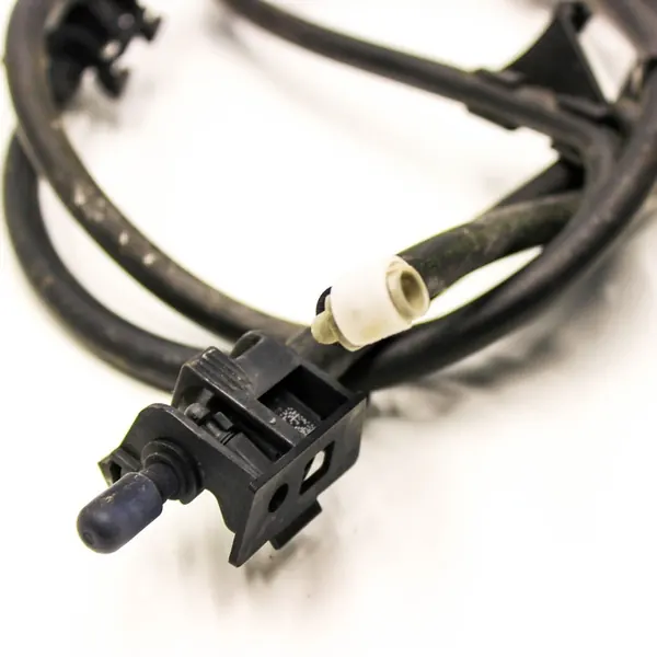 Manguera de limpiaparabris Mercedes W213 completa A2138608900 image 4