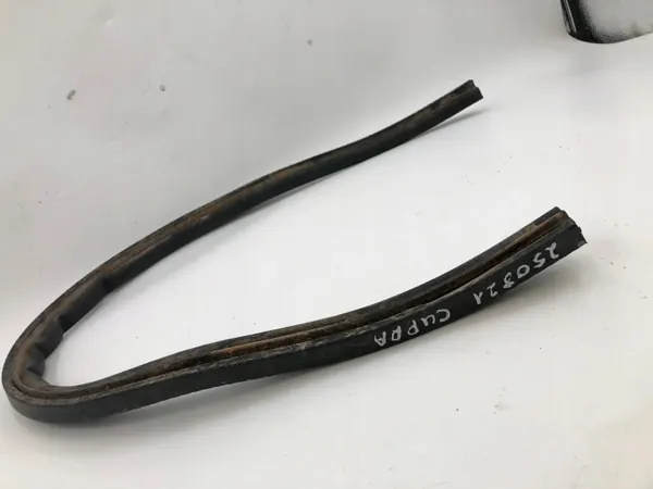 Motorkammartätning OEM 5FA823728 för Cupra image 2