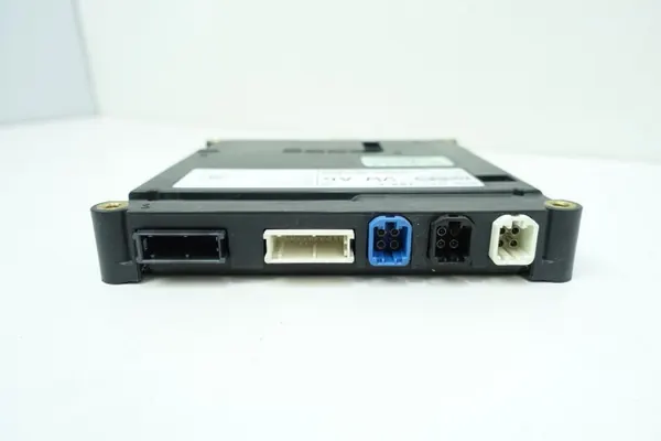 SOS-samtalsmodul OEM 80D035284F - Begagnad Audi OE image 3