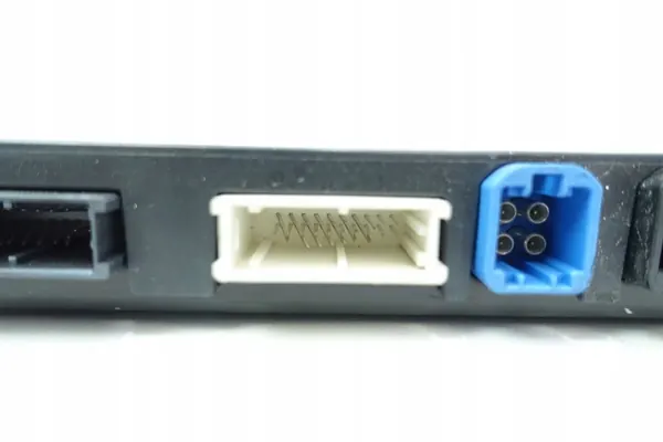 SOS-samtalsmodul OEM 80D035284F - Begagnad Audi OE image 4