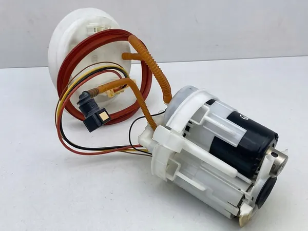 Bomba de combustível Audi Q7 4M image 4