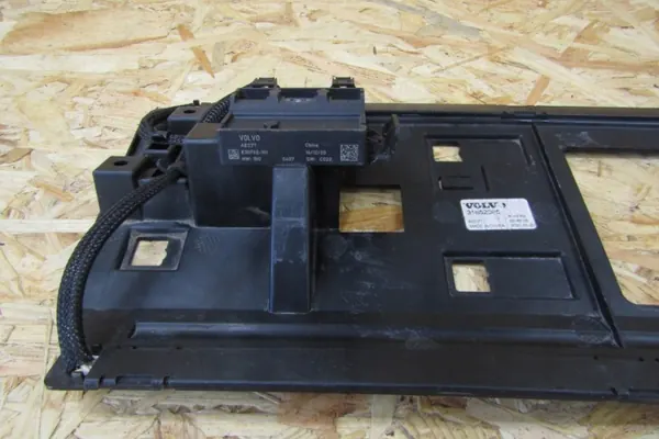 Bakluckelyftsensor OEM 31652305 AES7T HCU KK image 7
