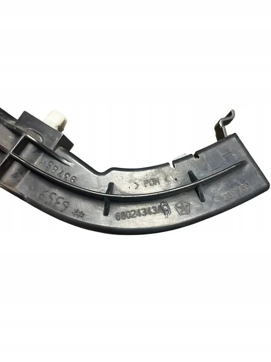 Para-choque dianteiro direito Dodge Challenger 2015- image 5