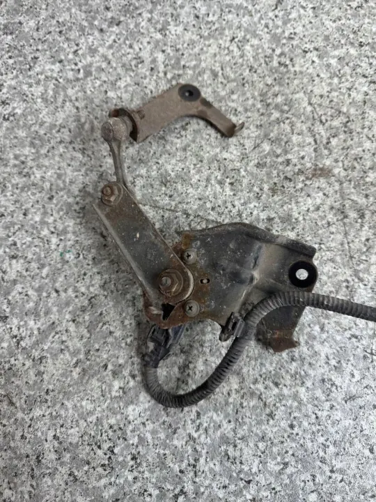 Mazda CX-5 Achterlichtniveausensor OEM 5D0321 image 3