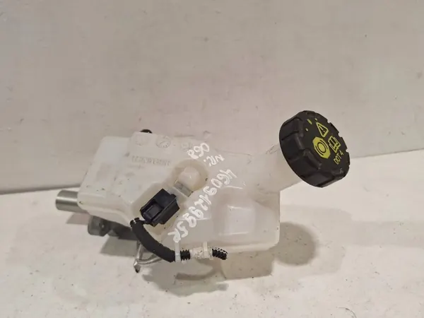 Jarrunesteensäiliön pumppu OEM 460912995R Dacia image 3