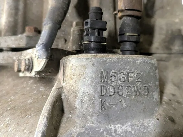 6-Speed Manual Transmission Kia Carens 2 FG 2008 OEM 43000-24450 image 8