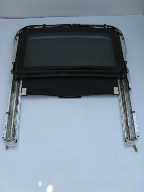 Suzuki OE kattoluukku Grand Vitara II:lle - OEM SZYBERDACH image 2
