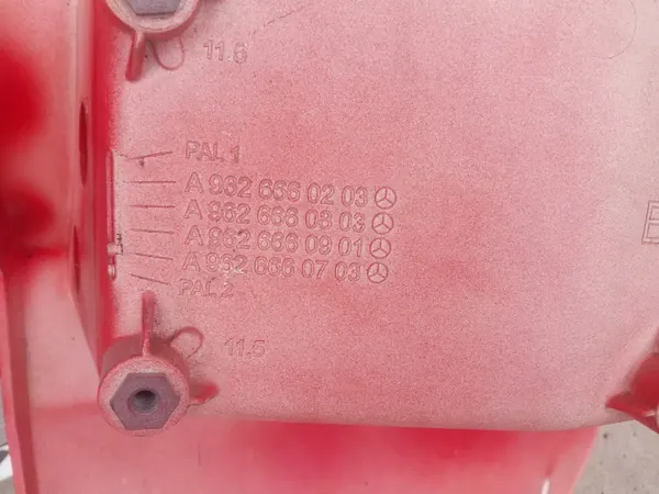 Mercedes Actros MP4 oikea porraspidennys OEM A9626660203 image 3