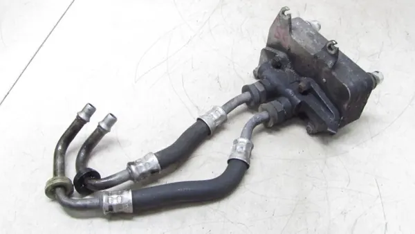 Mercedes Oljekylare OEM A0995006300 - Begagnad image 2