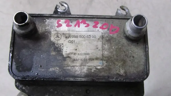 Mercedes Oljekylare OEM A0995006300 - Begagnad image 3
