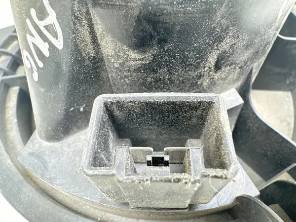 MONDEO III VENTILADOR INTERNO XS4H18456BD image 2