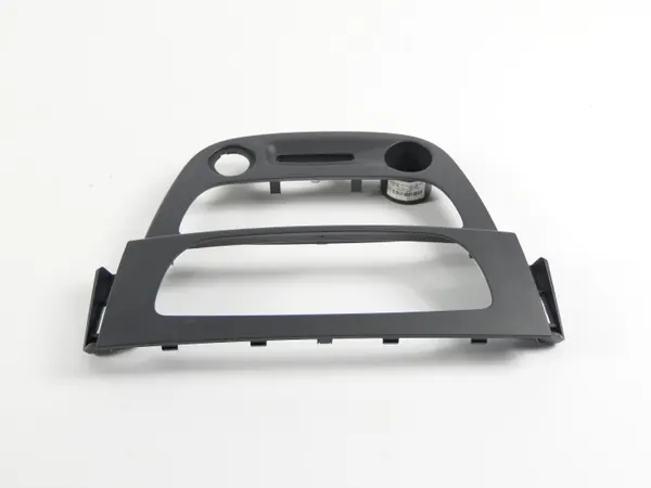 OEM 682600003R Radioconsole voor Renault Megane III 09-11 image 3
