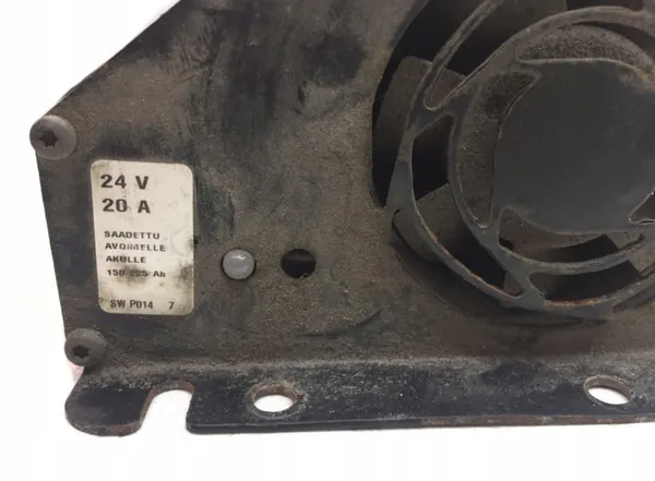 Alternateur Scania OEM 1948785 - État Utilisé image 9
