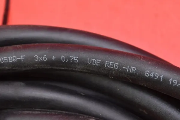 Câble de charge OEM 33329534 pour Nissan Leaf II ZE1 image 8