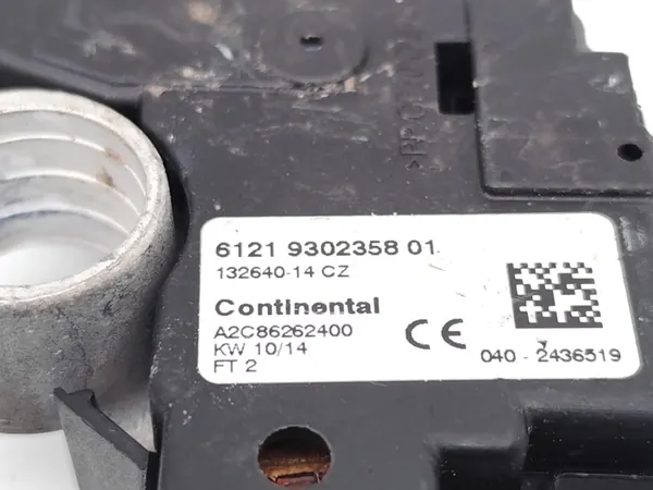 BMW akkupääte OEM 9302358 X3 30d xDrive:lle image 7