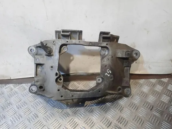 Support de Boîte AUDI A6 C7 3.0 TDI 4G0399263R image 1