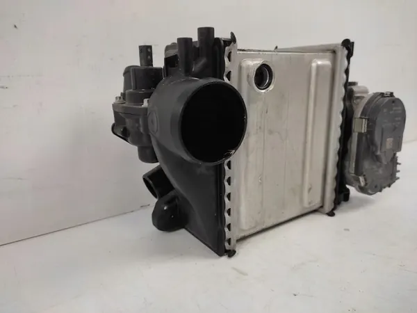Mercedes intercooler a1770901214 image 4