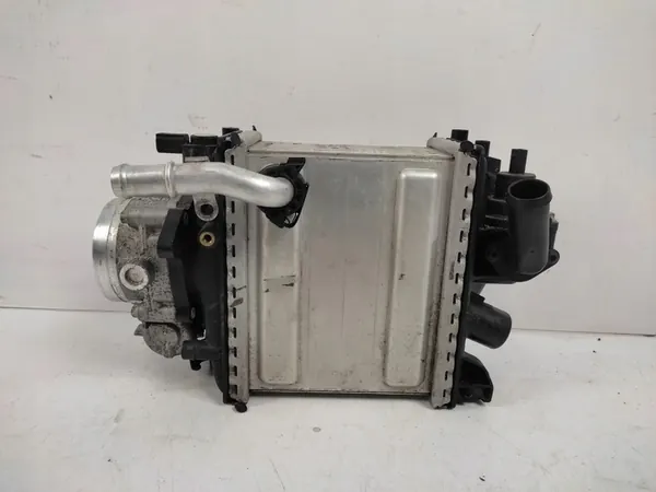 Mercedes intercooler a1770901214 image 7