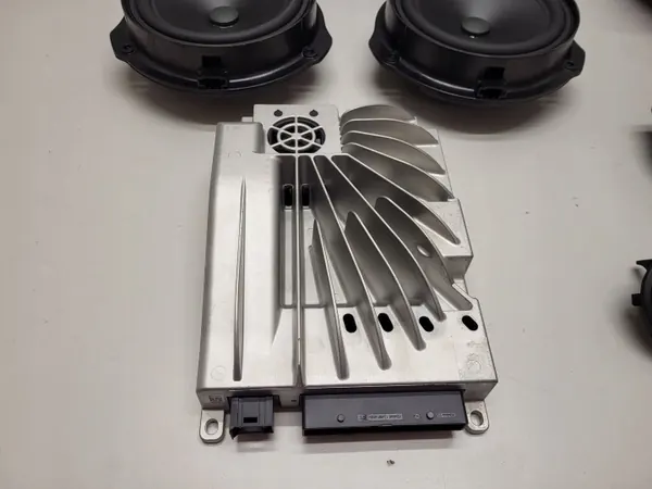 Haut-parleurs ampli Harman OEM A2929006801 Mercedes GLE image 5