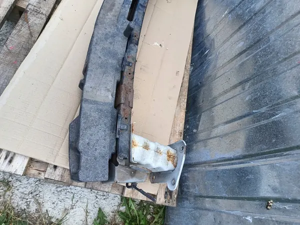 RENAULT KADJAR Etupuskuri Vahvistus 752101457R image 3