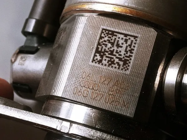 Polttoainepumppu Audi 2.0 TFSI 0261520461 image 7