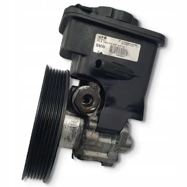 Pompe de direction assistée d'occasion OEM 7692974536 BMW X3 image 5