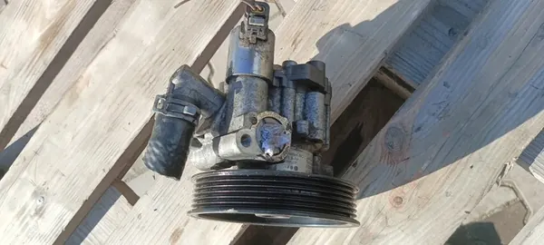 Servostyrningspump Mercedes R172 SLK 1.8 CGI A0064664301 image 2