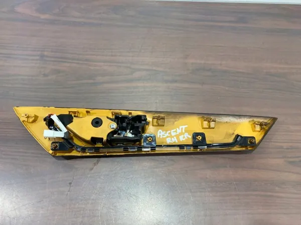 Subaru Ascent Binnenhandgreep achter OEM 94246XC03A image 7