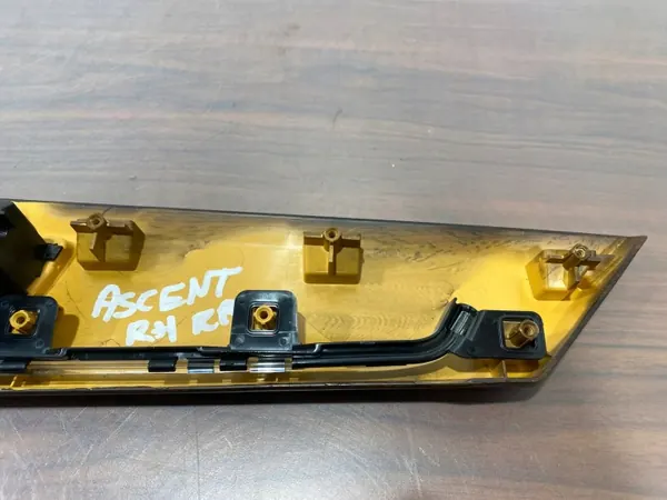 Subaru Ascent Binnenhandgreep achter OEM 94246XC03A image 9
