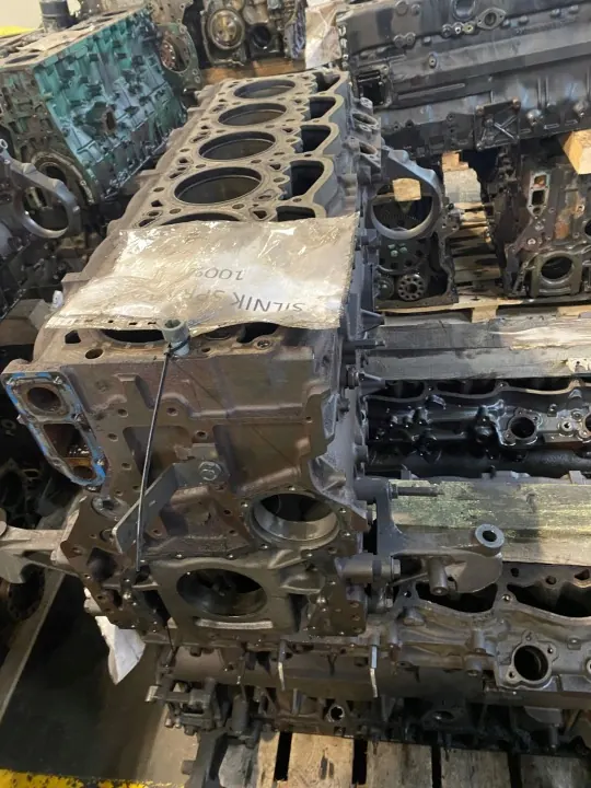 DAF Motorblock OEM 0965294t - Begagnad MX-13 410hk image 3