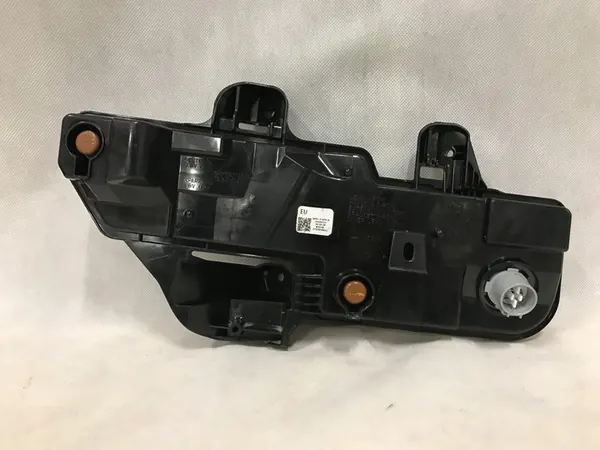 MAZDA CX-30 Indicador DRL Halógeno LED Izquierdo OEM DFR5-51070-A image 3