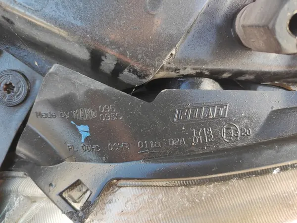 Farol dianteiro esquerdo FIAT DOBLO CARGO 51755051 image 4