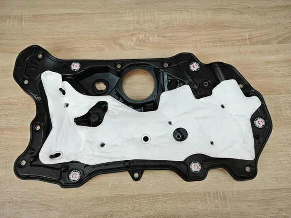OEM 7440715 Cubierta puerta izquierda delantera BMW 8 G16 image 2