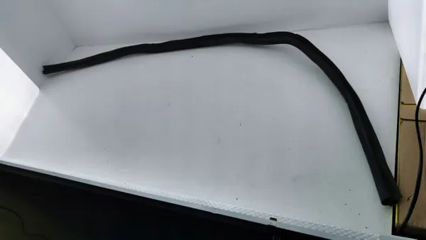 Raamrubber OEM 9814563780 voor Peugeot 508 II image 2
