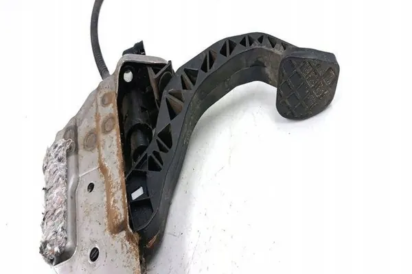 Kytkinylinteri VW FOX 1.2L 2009 6Q0721388D image 2