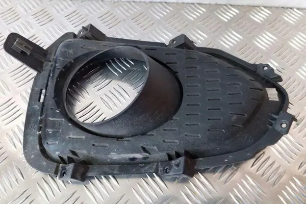 Grelha de farol de nevoeiro Kia Sorento I 865242P010 image 2