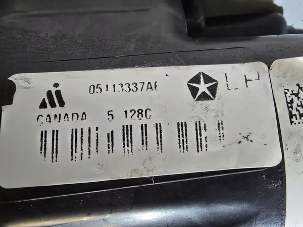 Farol Dianteiro Esquerdo Chrysler Voyager Town Country 05113337AE image 5