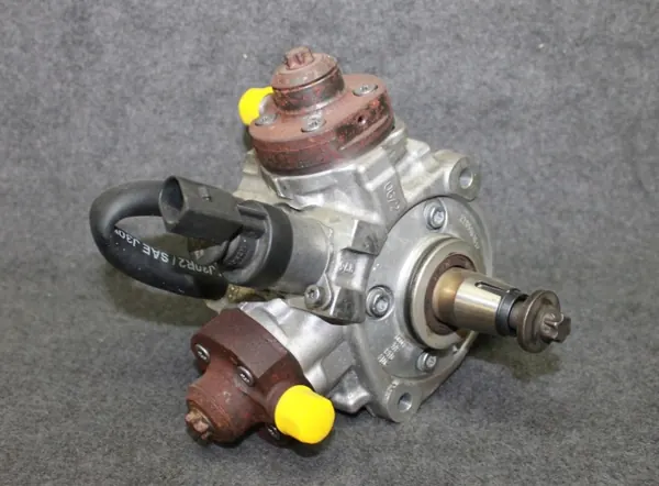 BMW CP4 Einspritzpumpe OEM 0445010634 image 2