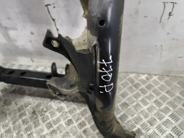Estrutura Auxiliar Dianteira Mercedes-Benz OEM AMD139256 image 8