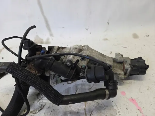 Refroidisseur de gaz d'échappement EGR Saab 93 1.9 TTID 55230500 image 2